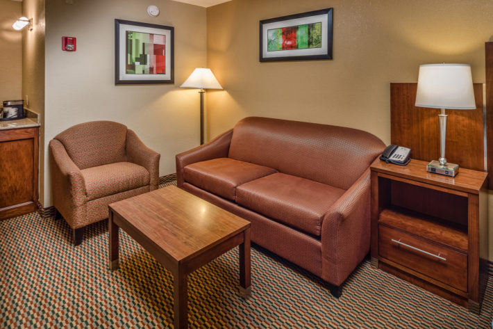 Best Western Plus Airport Inn & Suites Oakland Hotel King Suite Room 7